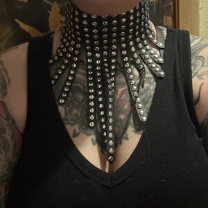 Beautiful Studded Fringe Choker
